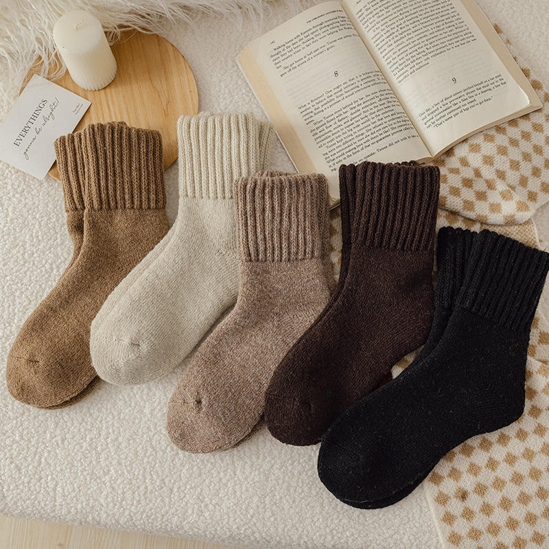 Winter Comfort Plush Socks™