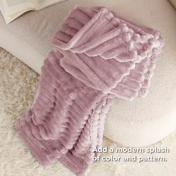 Sumptuous Cozy Fleece Throw Blanket™